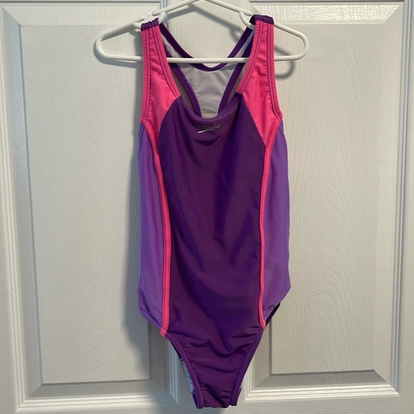Speedo Girls size 10 swimsuit purple and pink - Picture 1 of 5